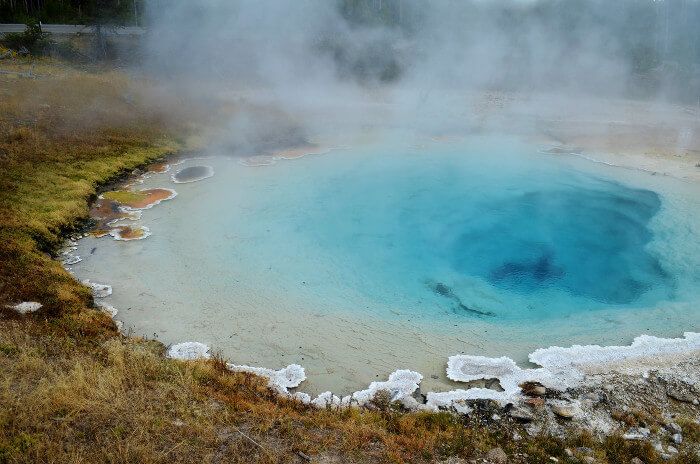 Visitar los géiseres de Yellowstone National Park