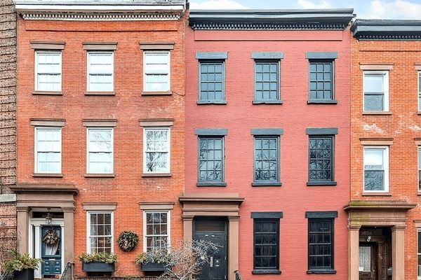 Fake House Brooklyn Heights Casa falsa en Joralemon Street