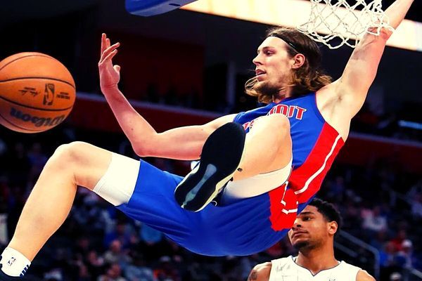 Jugada partido pistons NBA
